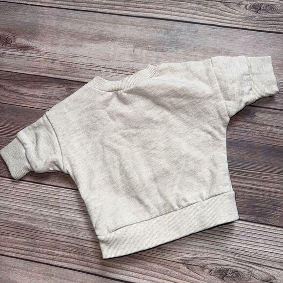 Disney Baby Newborn Sweatshirt - Picture 5 of 5